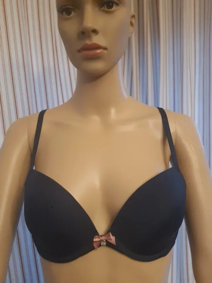 Soutien gorge bleu  Hunkemöller 95B eu 80B - photo numéro 3