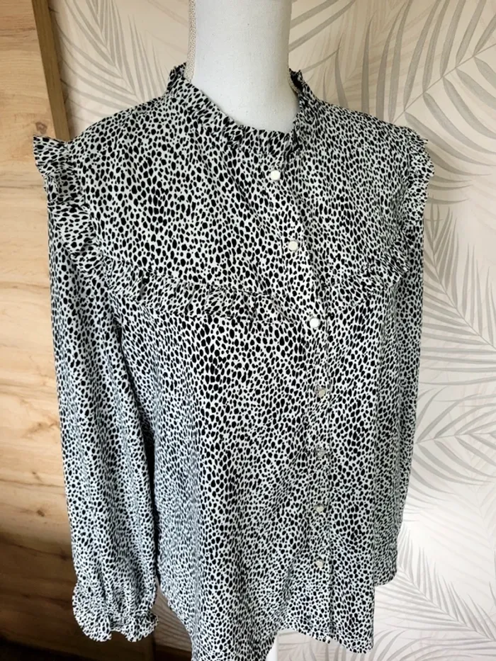Tres jolie Chemise femme taille M graciela - photo numéro 2