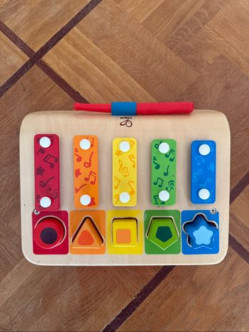 Xylophone trieur de formes Hape - 18 mois