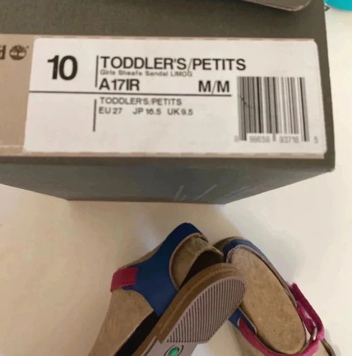 Chaussures sandales Timberland pointure 27 neuves - photo numéro 4