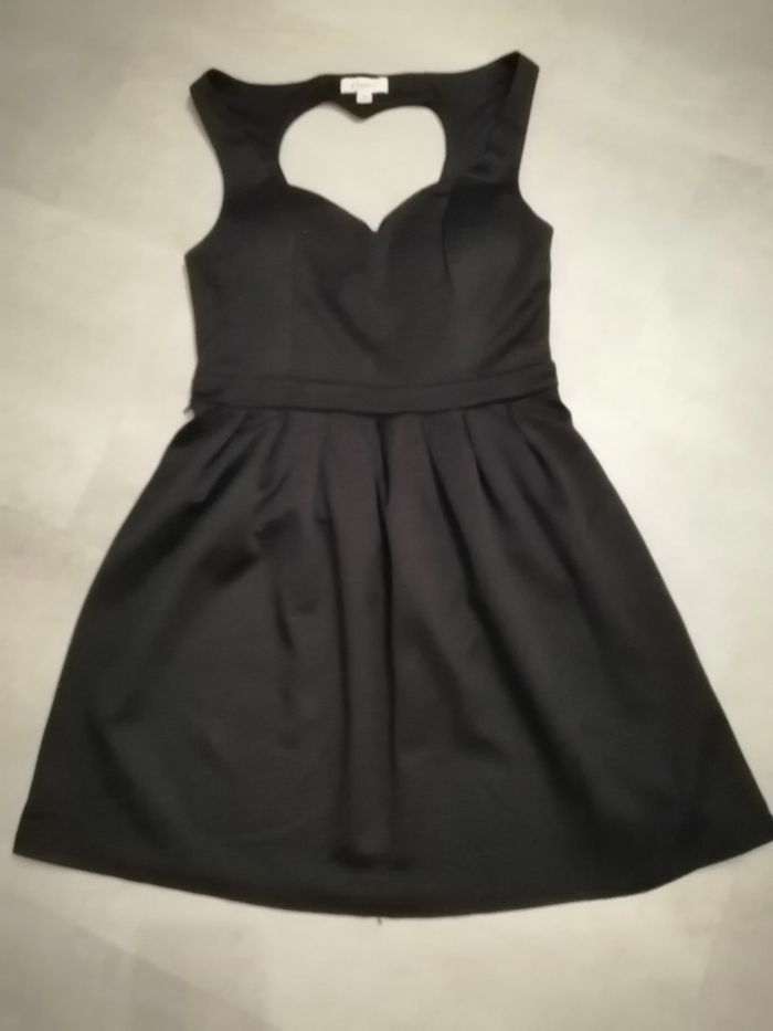 robe noire taille M Candies neuve - photo numéro 2