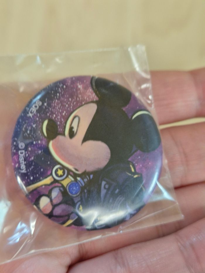 Badge Kingdom Hearts : Mickey - photo numéro 3