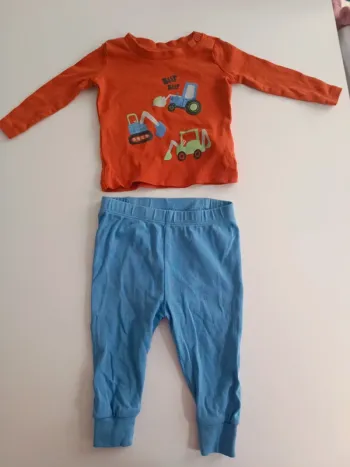 Pyjamas deux pièces 3-6 mois neuf