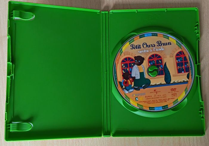 DVD petit ours brun rentre à l'école - photo numéro 3