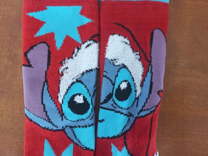Paire de chaussettes Stitch 27/30 Noël - photo numéro 4