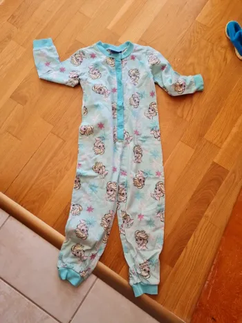 Pyjama reine des neiges