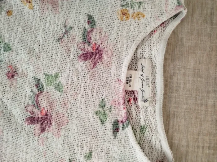 Pull fin fleuri 6 ans - photo numéro 2