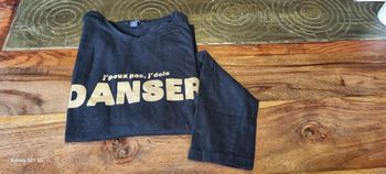 T-shirt noir manche longue à message