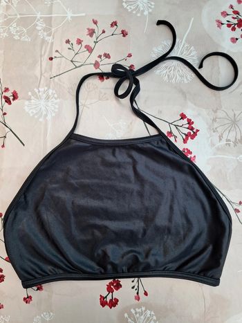 Très joli haut de maillot de bain / sport aquatique noir - T38-40
