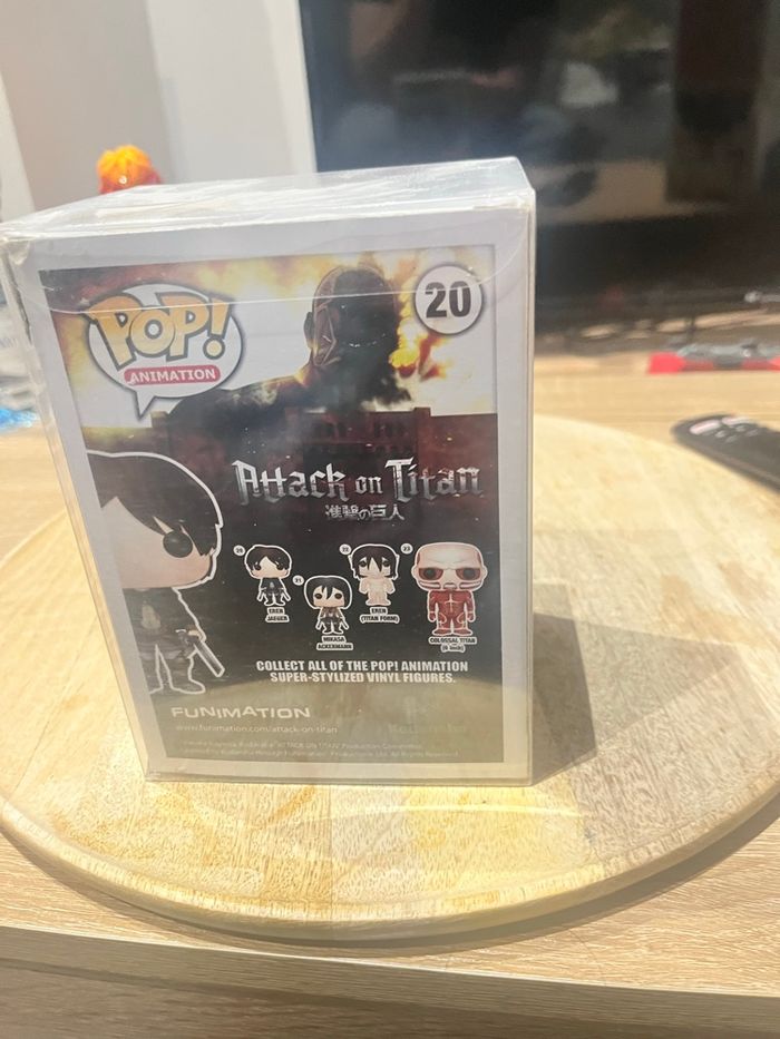 Figurine Funko pop. Attaque des titans - photo numéro 4