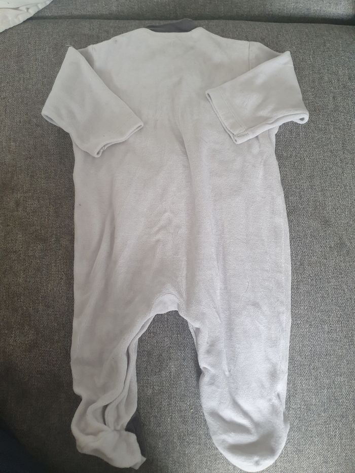 Pyjama - photo numéro 4
