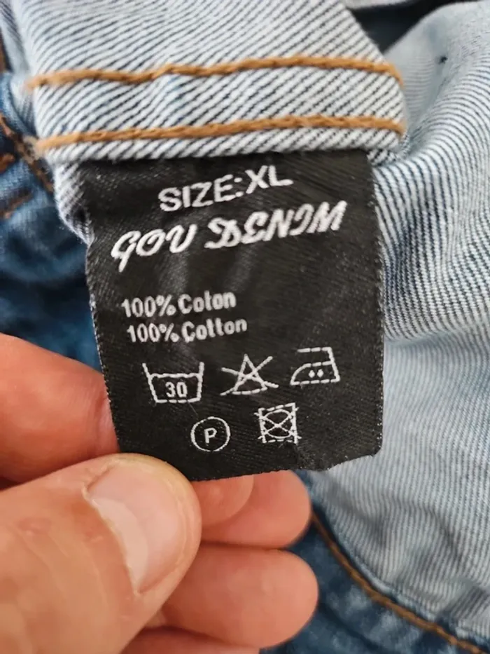 Veste en jean effet usé - photo numéro 13