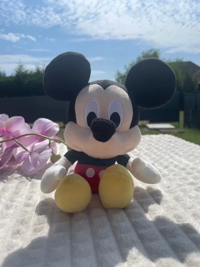 Peluche Mickey neuve, douce et adorable