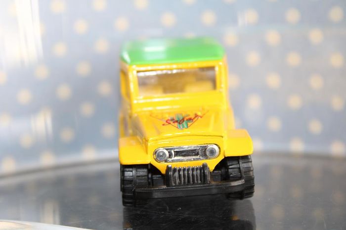 Voiture miniature plus remorque - photo numéro 9