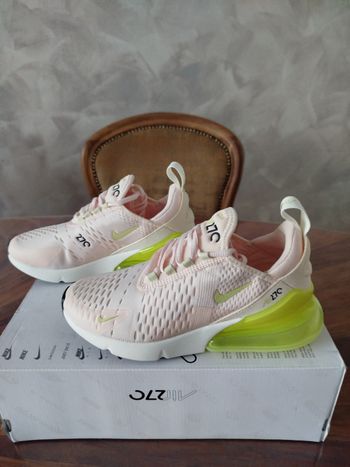 Basket Nike air Max 270 T 36
