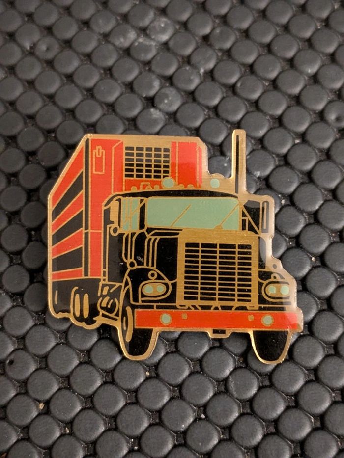 Gros Pin's camion Truck US