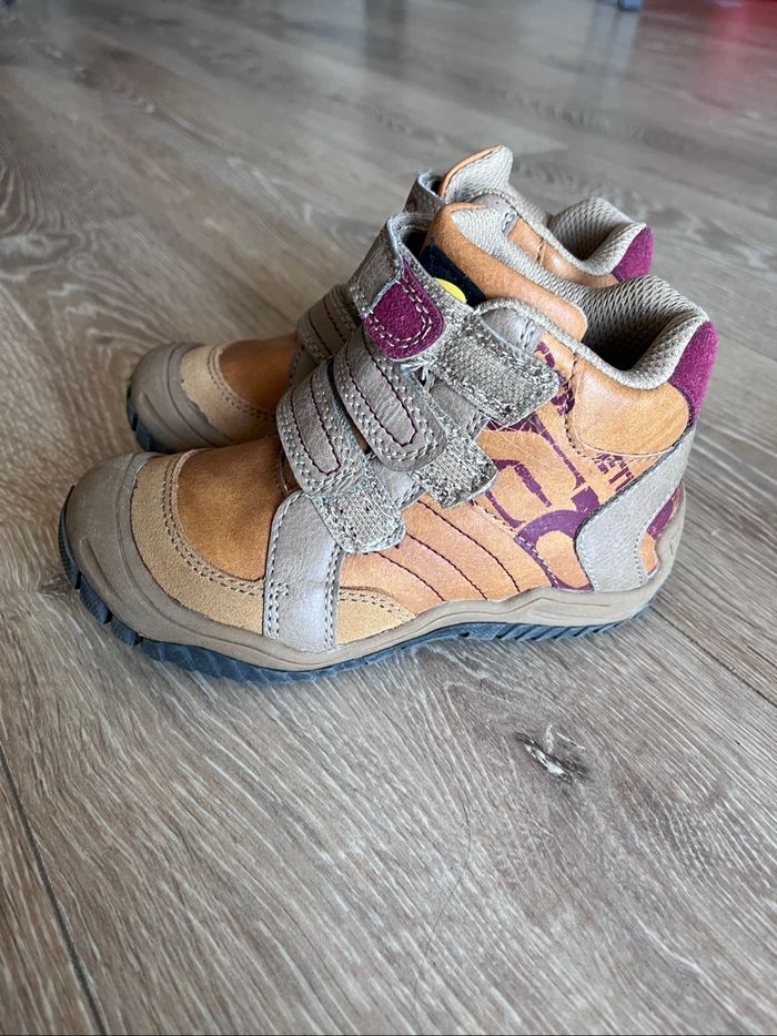 Chaussures taille 27