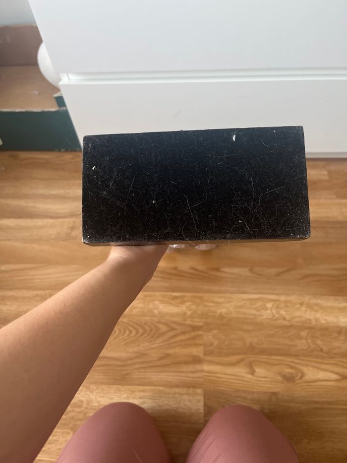 Statue en bois d’une famille - photo numéro 3