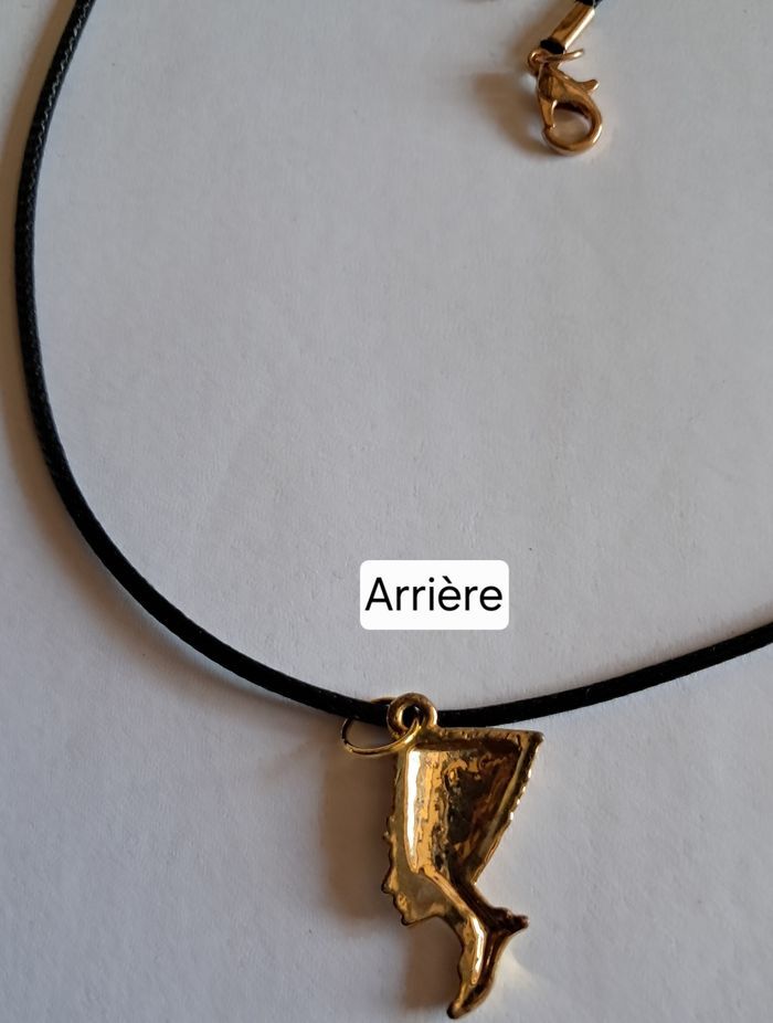 Colliers et broche fantaisie NEUFS pour femme - photo numéro 8