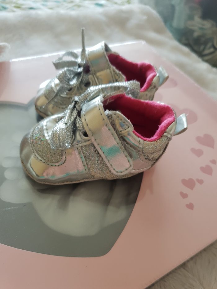 Chaussures bebe - photo numéro 3