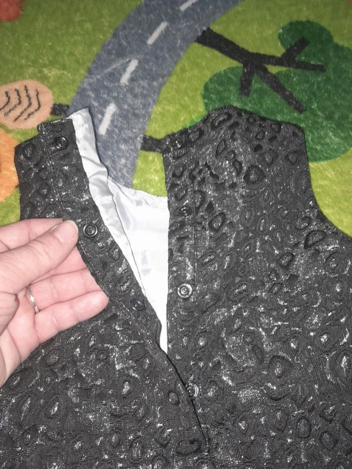 Robe lulu castagnettes 12 mois 👧 - photo numéro 4