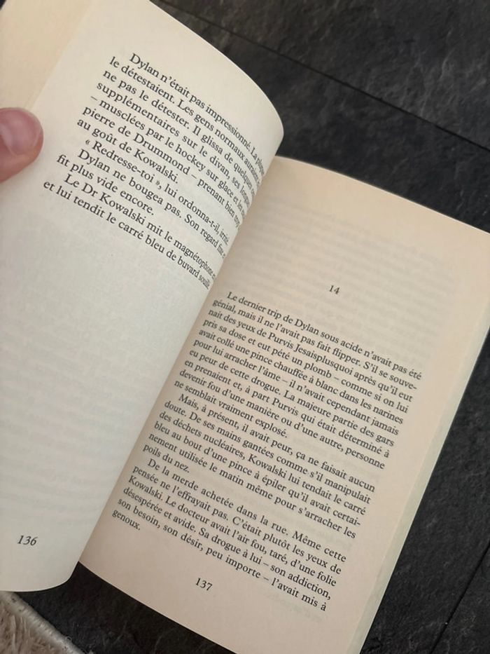 Livre : 13 1/2 - photo numéro 3
