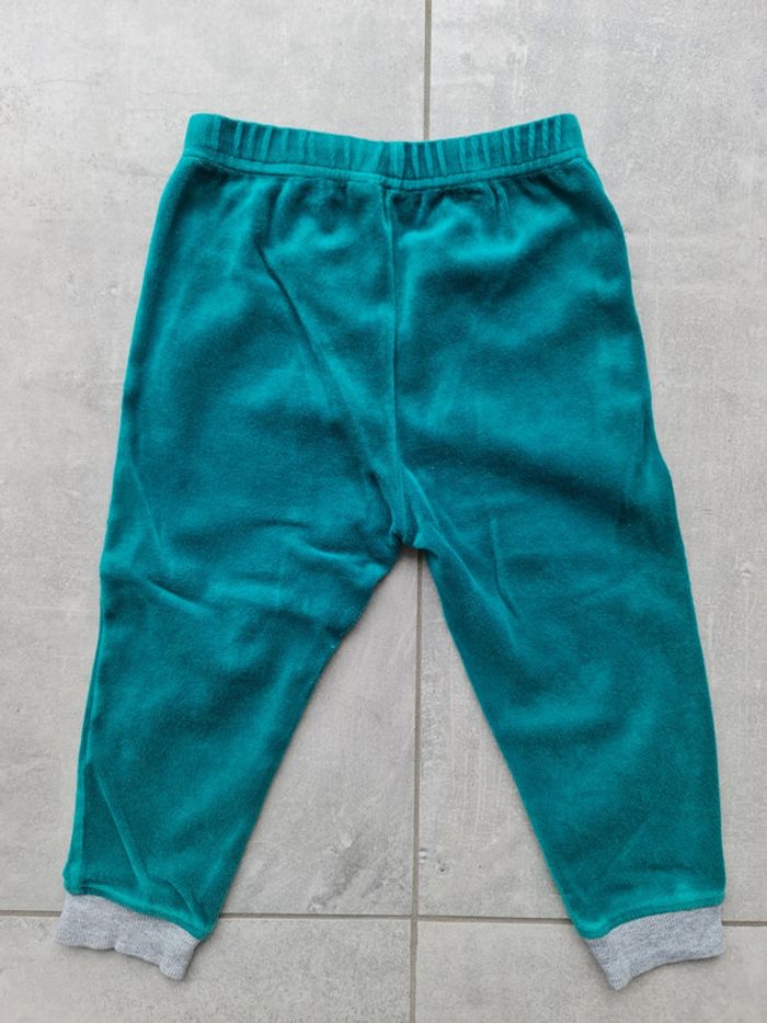 Pyjamas velours 3 ans - photo numéro 5