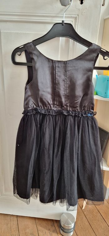 Robe soirée  taille 4 ans
