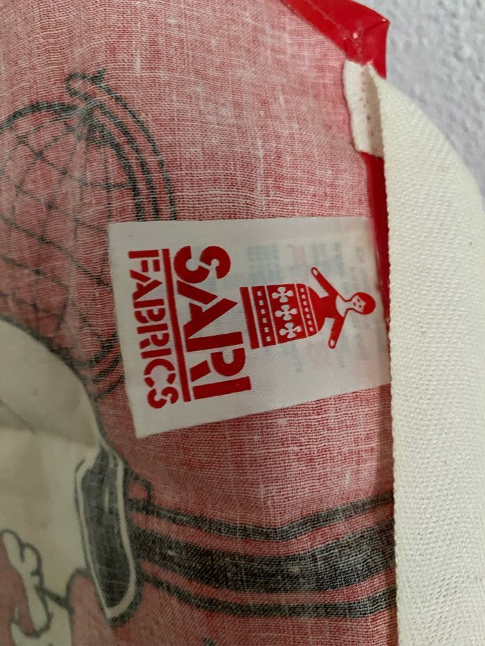 Sari Fabrics tablier Snoopy vintage - photo numéro 3