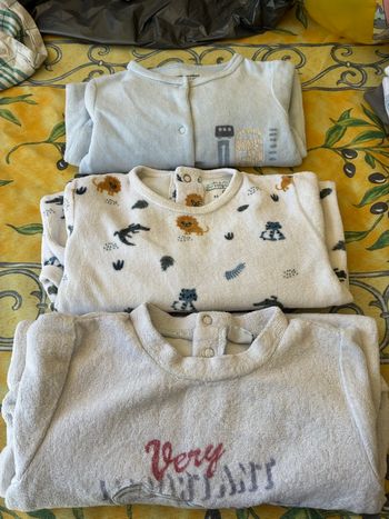 Lot pyjama 6 mois 