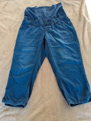Pantacourt jean maternité 40