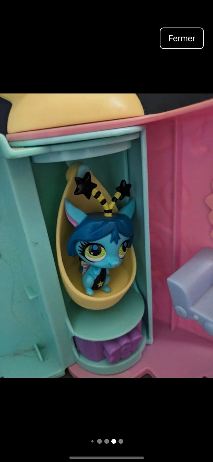 Lot Pet Shop avec 2 maisons et 6 animaux - photo numéro 2