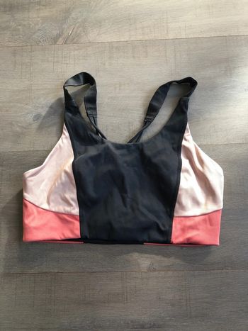 Brassière Etam taille XS bretelles croisées