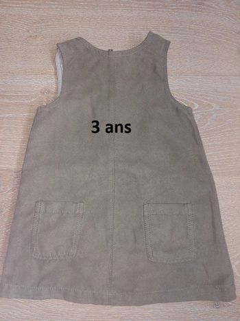 Robe marron suédine