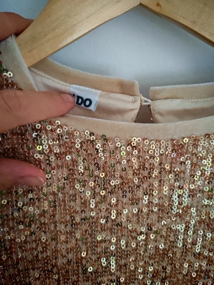 Robe Sarabanda à sequins 12 ans - photo numéro 5