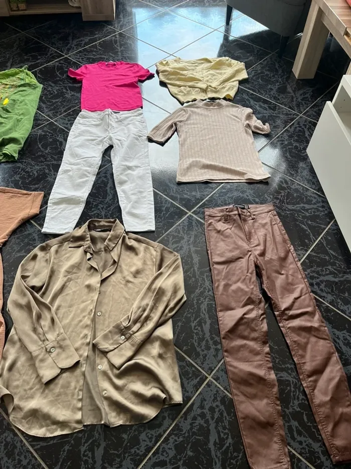 Lot vêtements taille 34/36 - photo numéro 2
