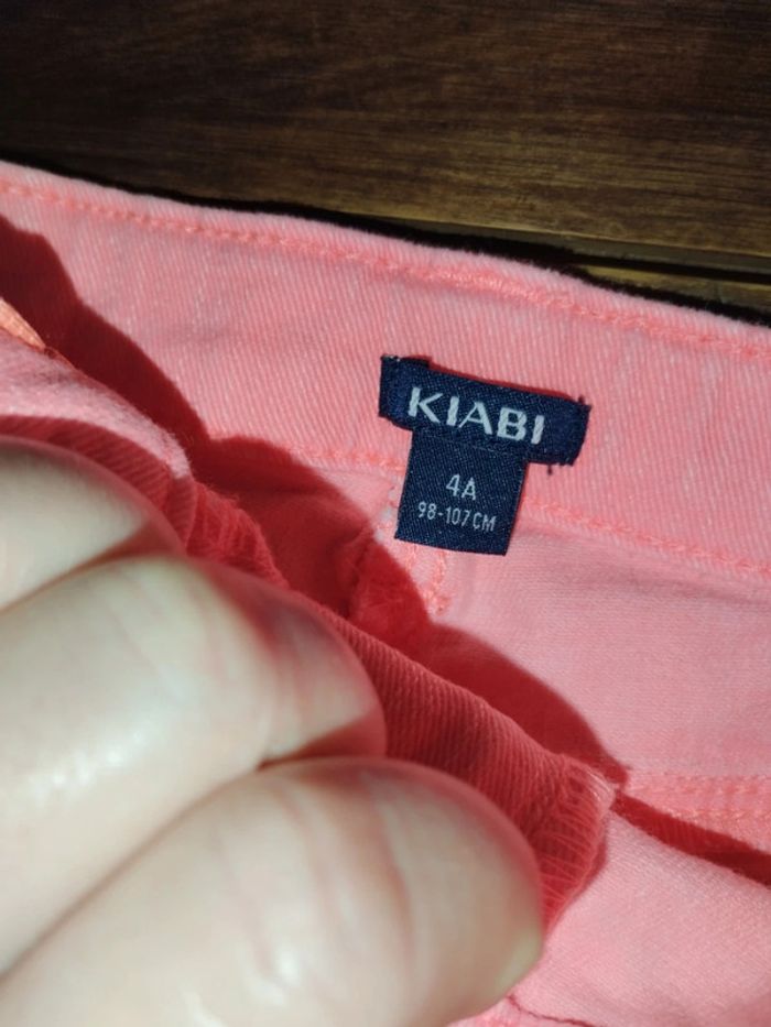 Short rose 4ans - photo numéro 2