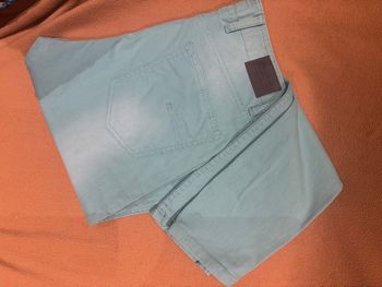 Pantalon vert Pull & Bear 40