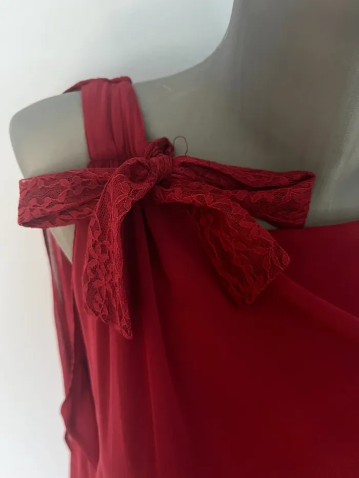 Robe courte Naf Naf couleur bordeaux taille M – élégante, légère & féminine - photo numéro 2