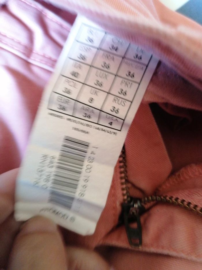 Jean Saumon promod Taille 36 - photo numéro 3