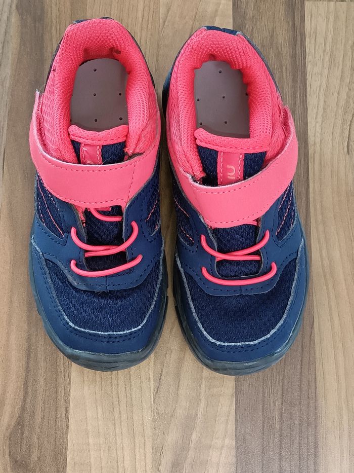 Chaussures de randonnée Quechua rose bleu marine 28 - photo numéro 3