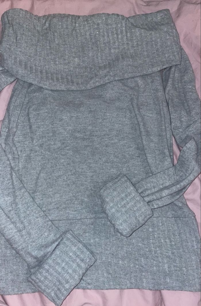 Pull épaules dénudées gris - photo numéro 3