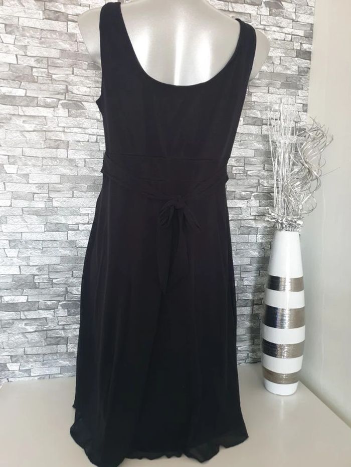 Robe noire Taille 44 - photo numéro 2