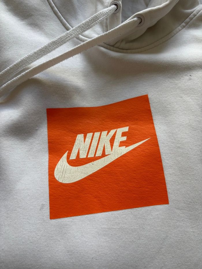 Sweat hoodies Nike capuche blanc logo orange floqué – Taille S homme - photo numéro 4