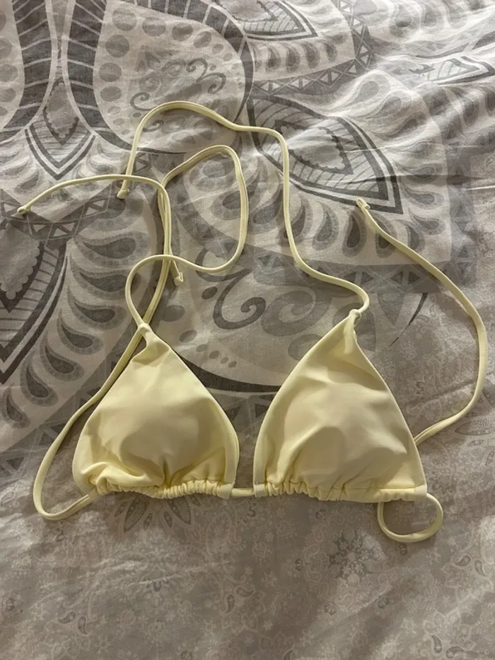Haut de maillot de bain neuf