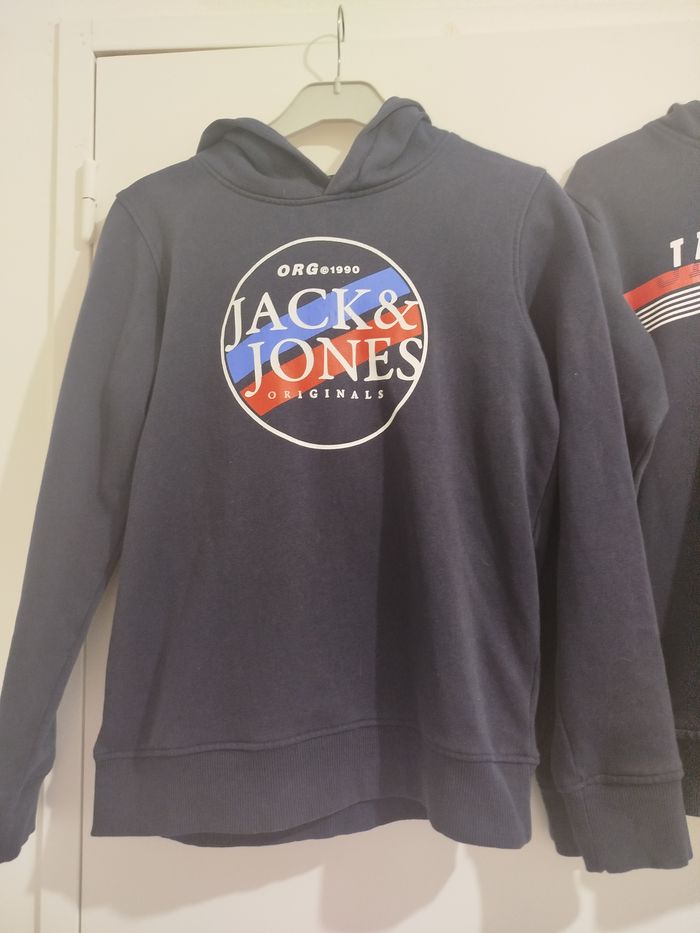 lot de 2 sweats jack et Jones taille 12 ans - photo numéro 2