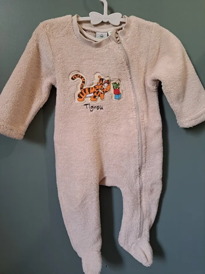 Pyjama - Disney Baby - 6 mois - photo numéro 2