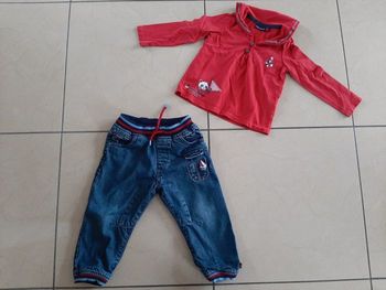 Ensemble garçon 24 mois composé d'un jean et d'un tee shirt manches longues
