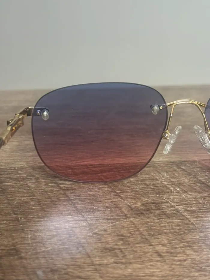 Lunette de soleil ovale Porta Romana verre bleu dégradé rougeâtre - photo numéro 13