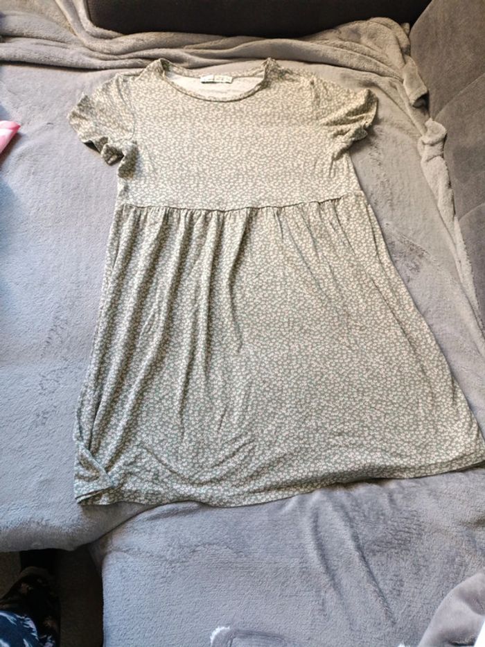 Robe tunique fleurie pull & bear taille S